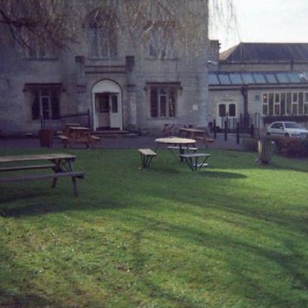 Premier Inn Stroud 斯特劳德 外观 照片